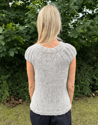 Freja Top Sand strikkekit