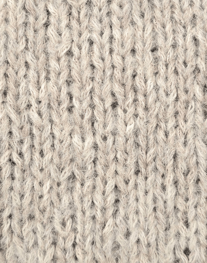 Nora Plaid strikkekit