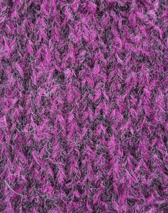 Nora Plaid strikkekit