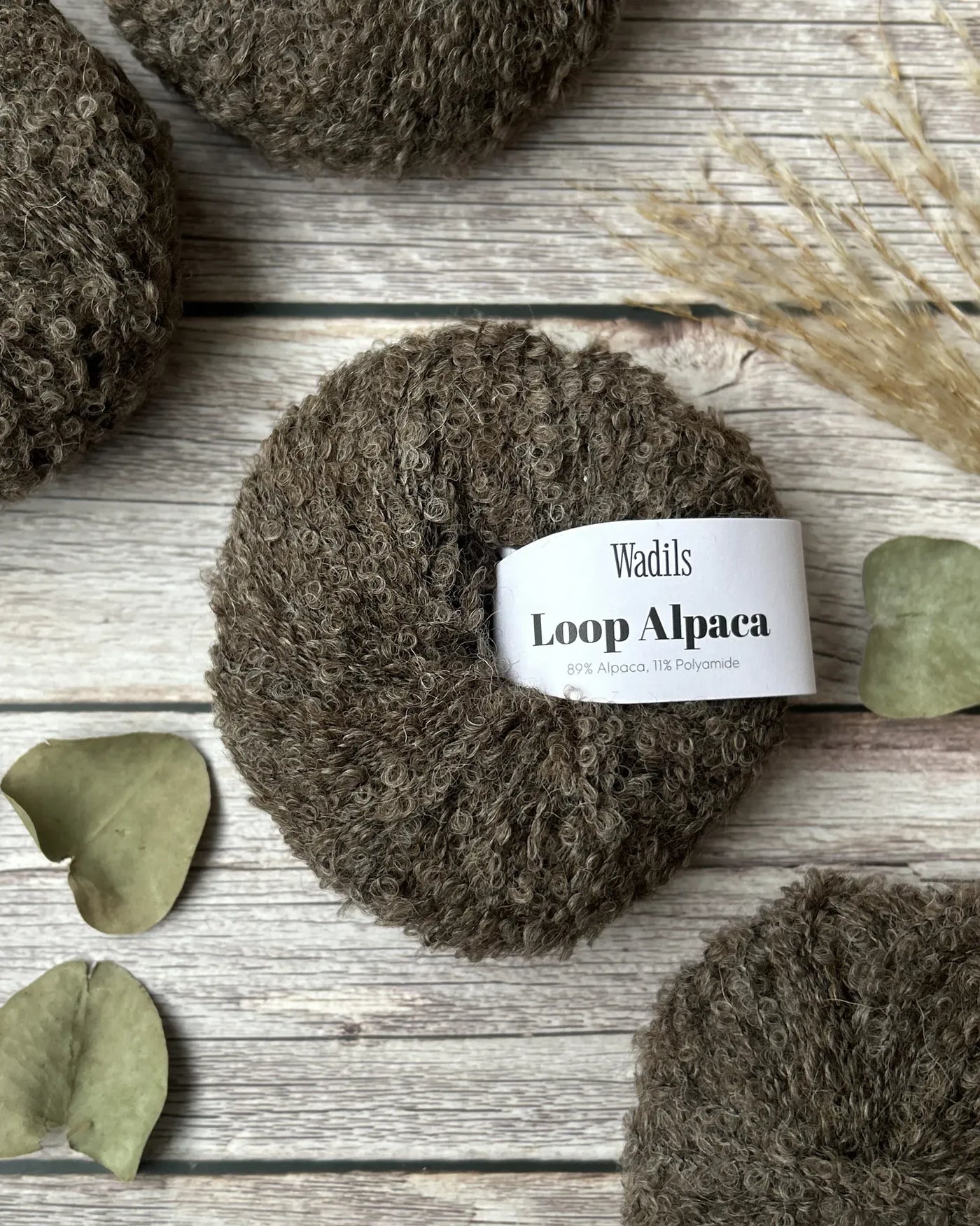 Loop Garn Fluffy børstet Alpaca garn fra Wadils -Køb dit luksusgarn her
