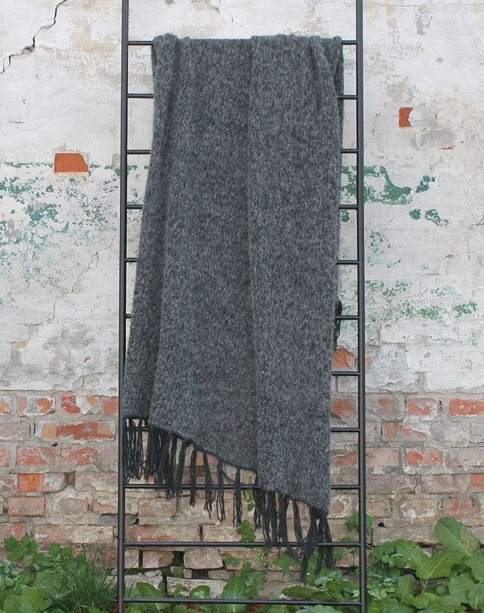 Gråvinge Plaid strikkeopskrift