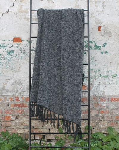 Gråvinge Plaid strikkeopskrift